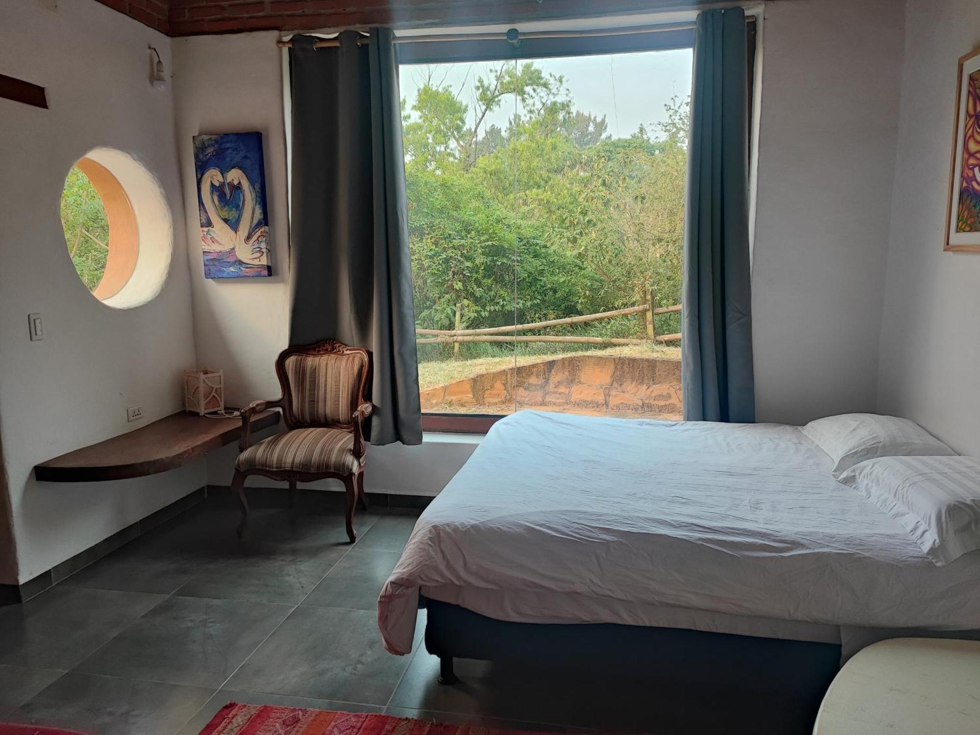 Yvy Casa Hotel Самайпата Екстериор снимка