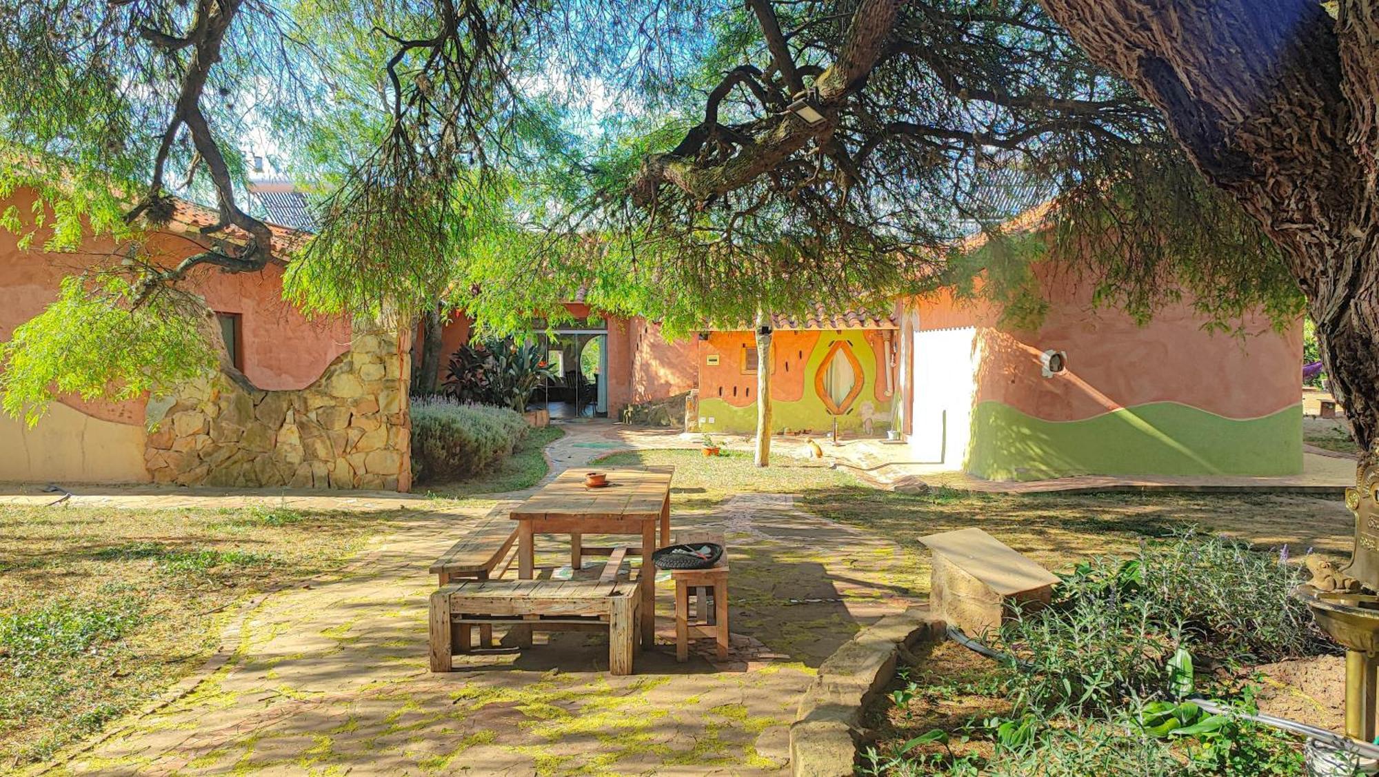 Yvy Casa Hotel Самайпата Екстериор снимка