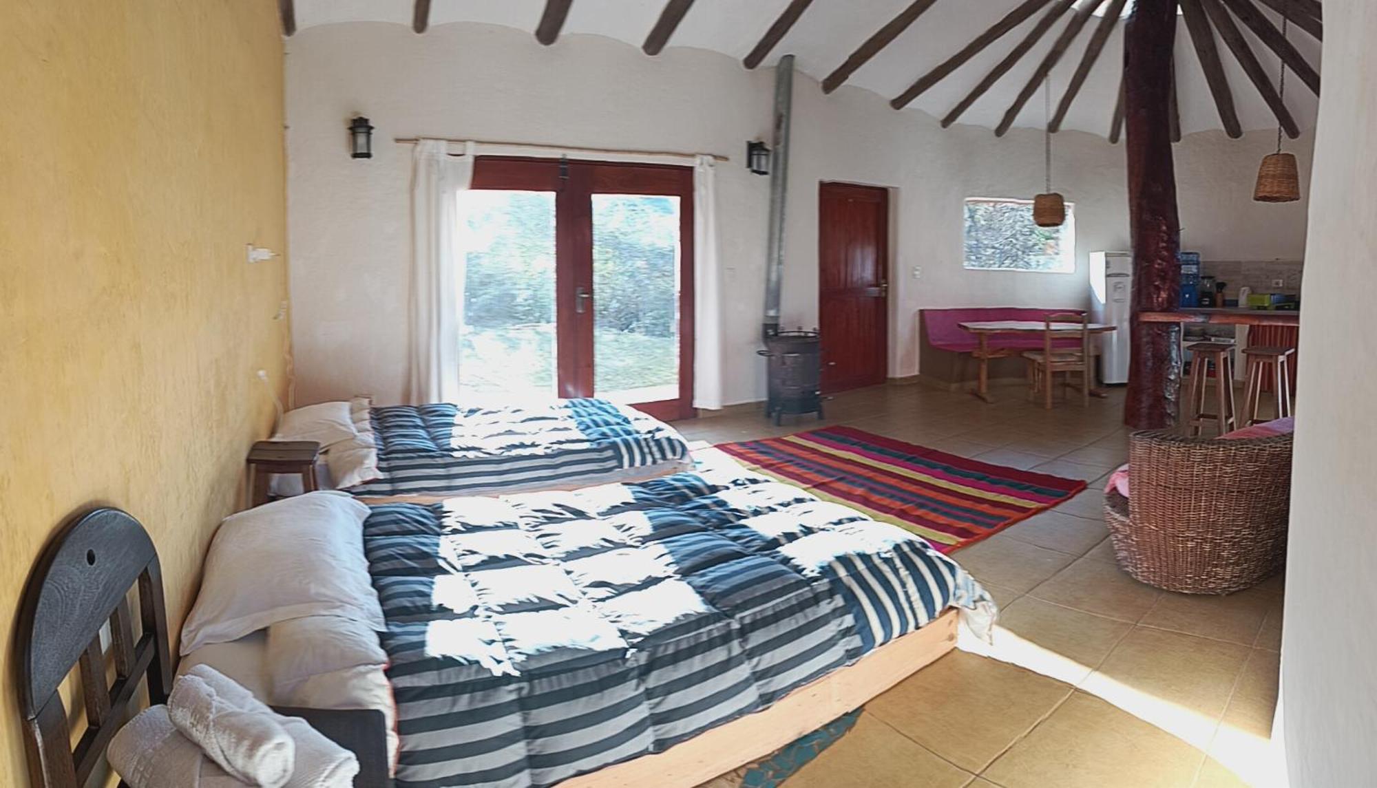 Yvy Casa Hotel Самайпата Екстериор снимка